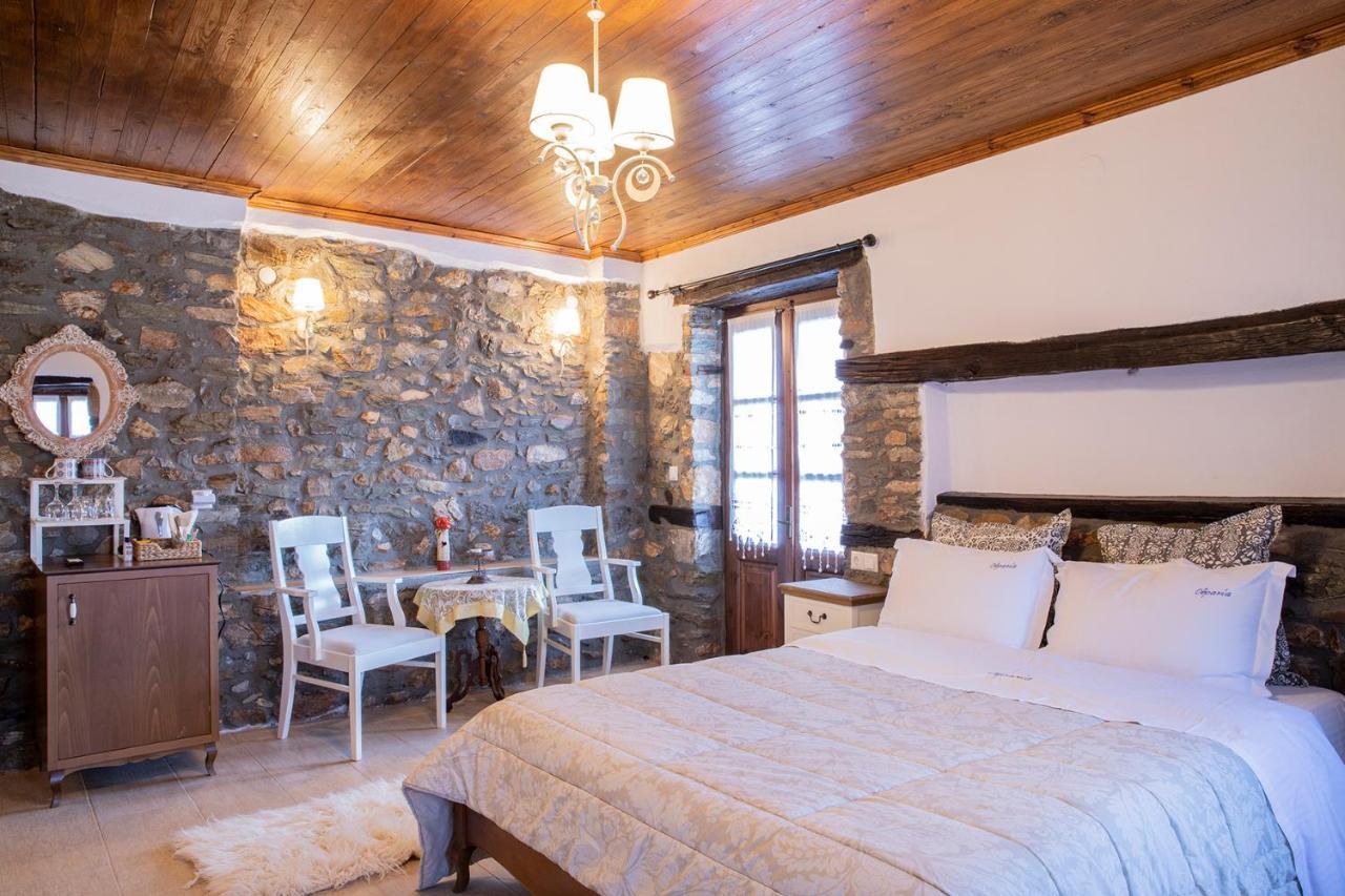 Guesthouse Ourania Palaios Panteleimonas Esterno foto