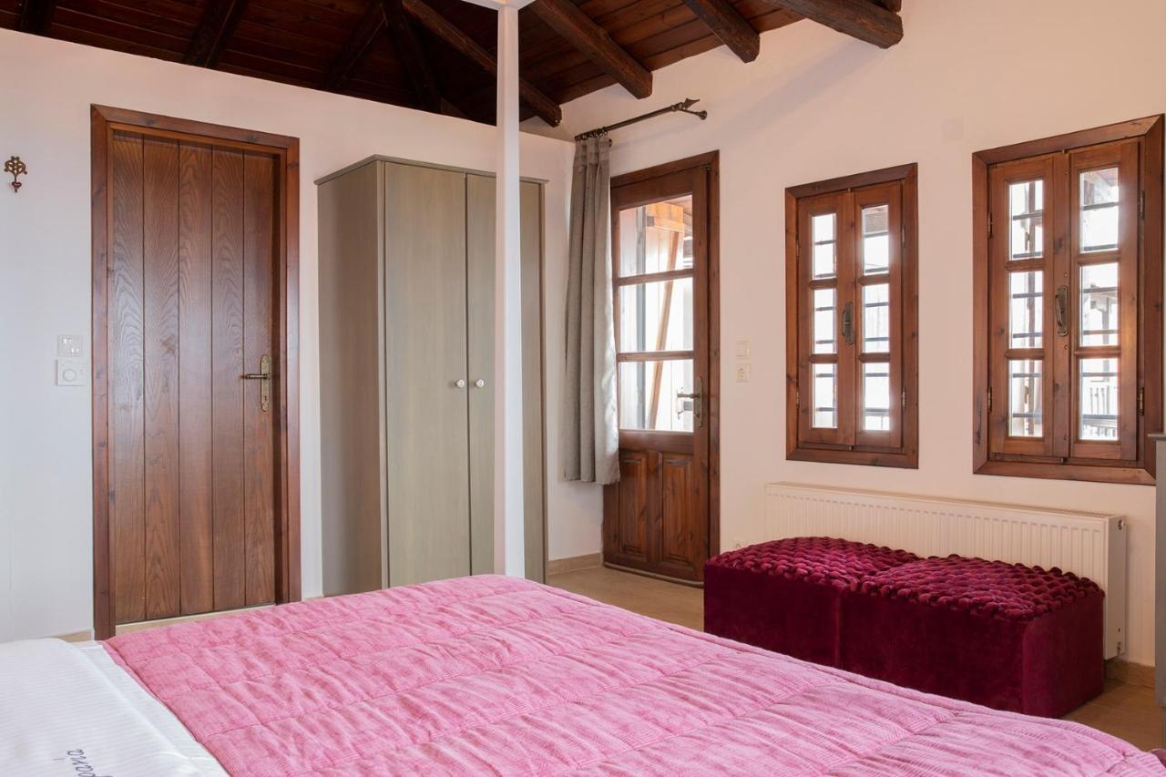 Guesthouse Ourania Palaios Panteleimonas Esterno foto
